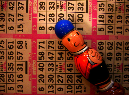 bingo-card-with-olive-oyl-bingo-dauber-cc-by-sa-2-0-by-sarahboston