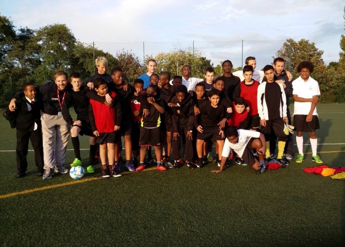 Football Beyond Borders charity school team2