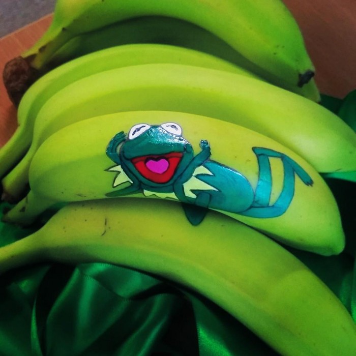 Fun With Fruit Kermit the Frog courtesy Elisa Roche