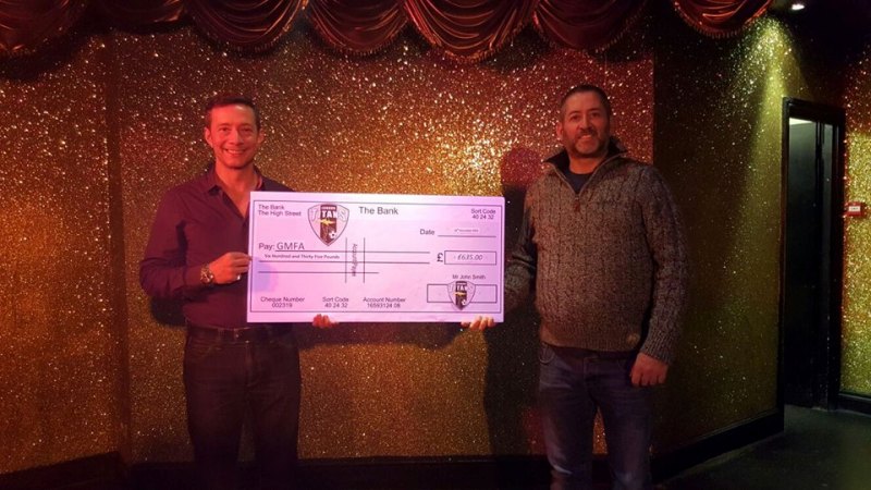 London Titans cheque Two Brewers Thomas Hitzlsperger