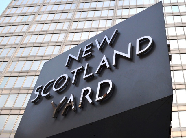 Police appeal after assault outside Tooting Broadway station