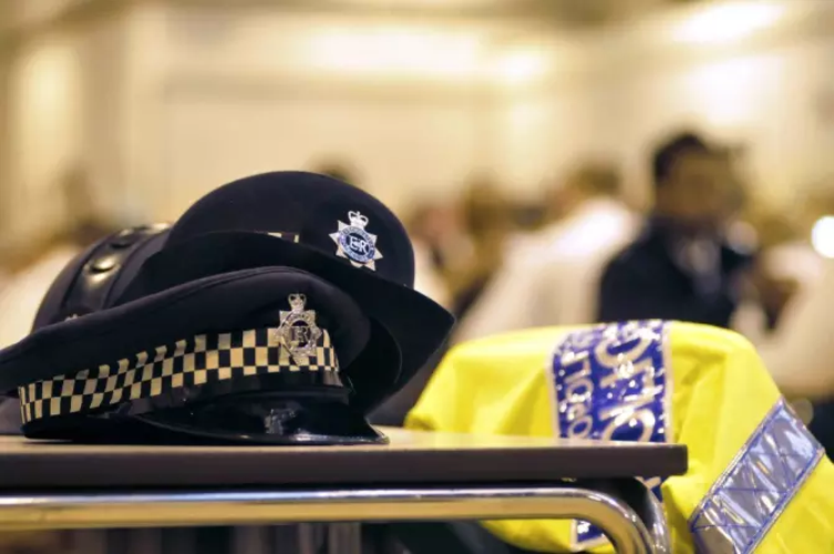 Police search for Croydon rapist