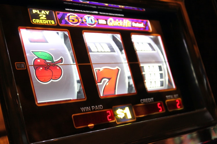 Online slot machines - how do they work? - South West Londoner