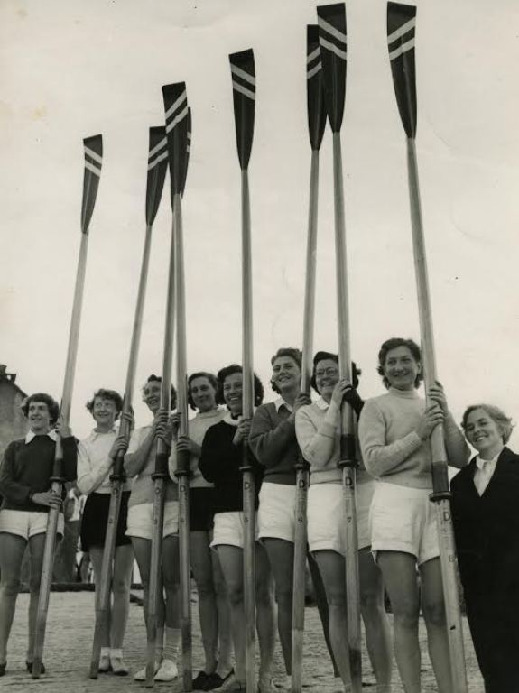 female rowers co Putney Exchange