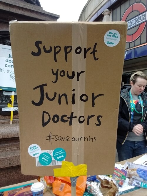 junior doctor strike tooting sign