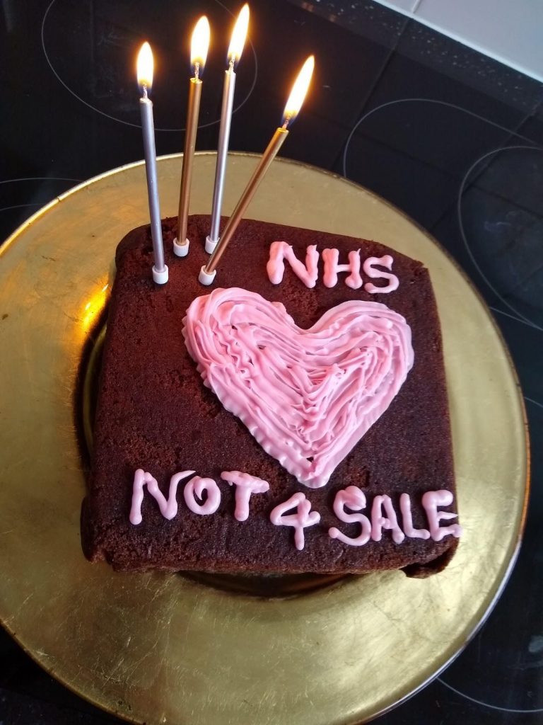 Bakers across the country have been showing love to the NHS while slamming privatisation
