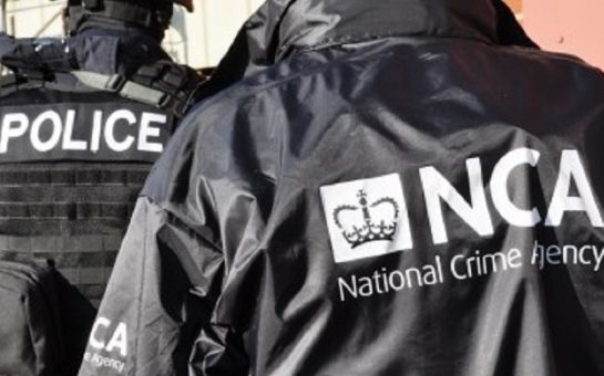 drug dealing raid hammersmith police officers