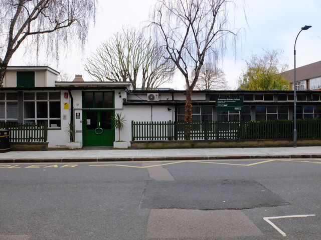 Avonmore Primary from the street. The school is said to be in need of refurbishment.