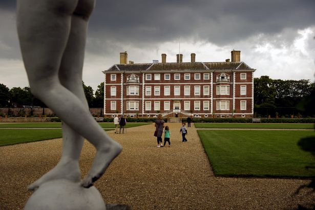 Ham House on a cloudy day.