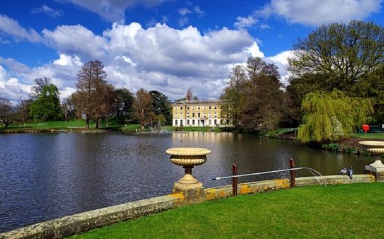 the exterior to kew gardens