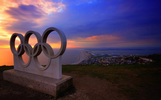 olympic rings statue