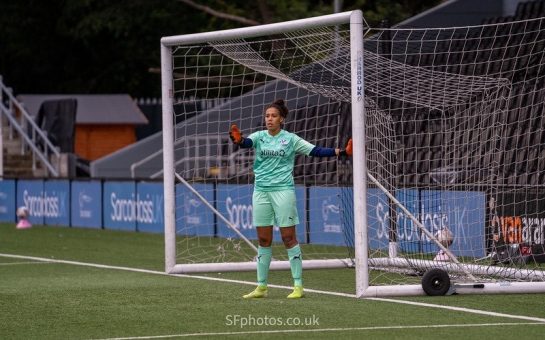 Chloe Morgan in action