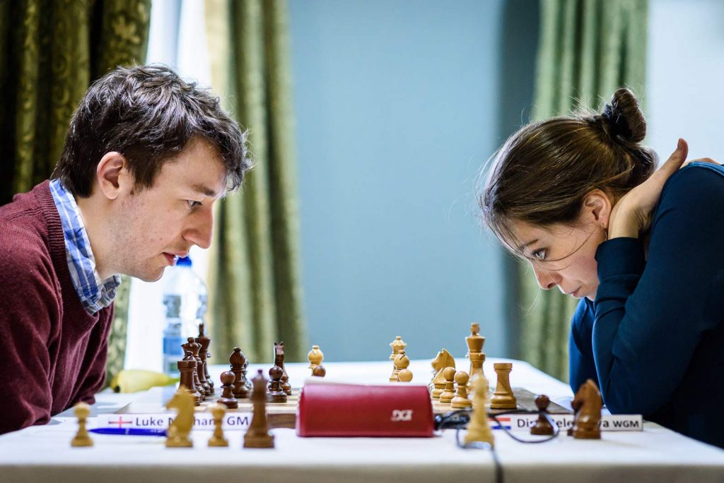 The chess games of Dina Belenkaya