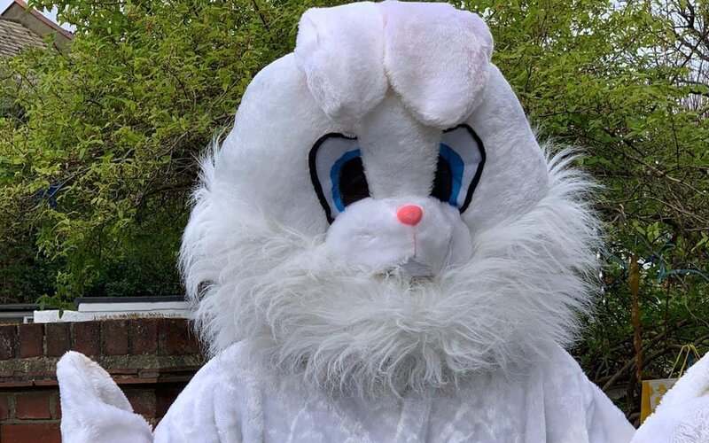 Giant Easter bunny spotted bounding through Southfields in support of