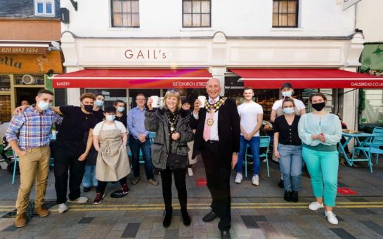 the mayor and his wife outside Twickenham Gail's