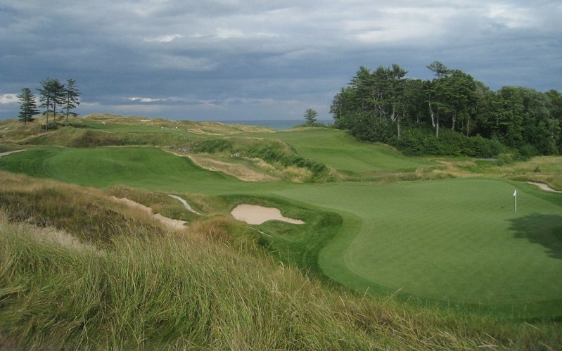 whistling straits golf course