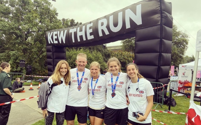 Tokyo Olympian Steph Davis poses with her family at the Richmond RUNFEST.
