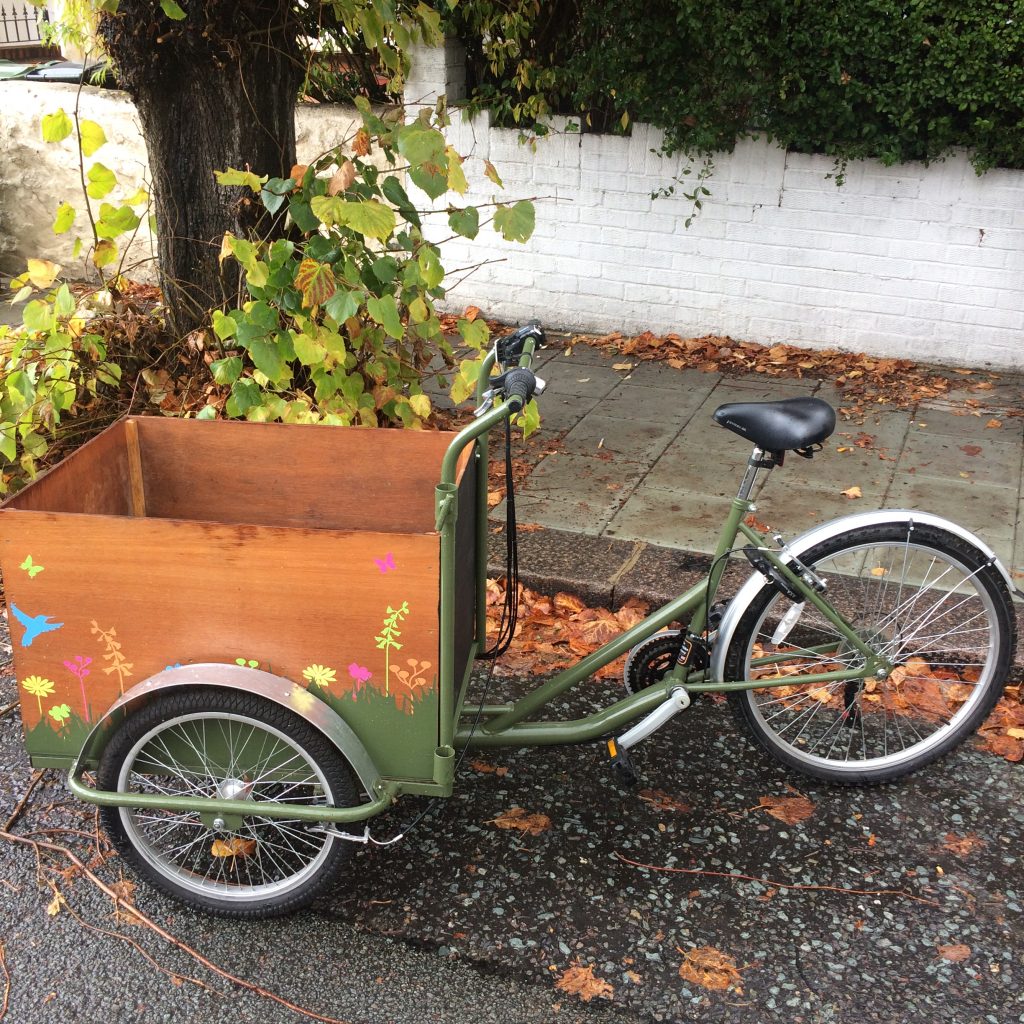 Cargo bike for the bike delivery bakery business before refurbishment
