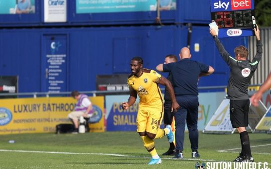 Craig Dundas making his EFL Debut