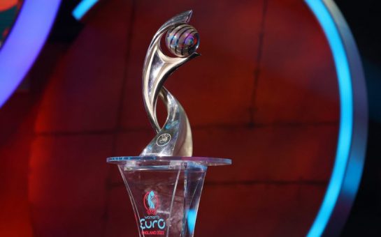 uefa euro 2022 trophy