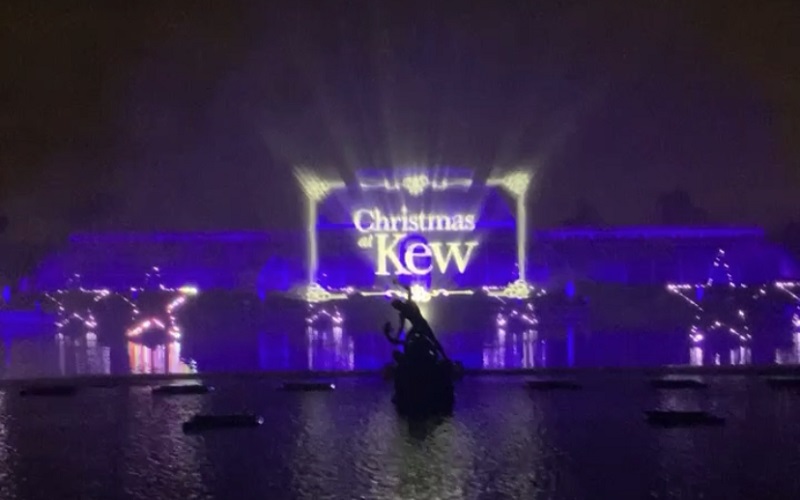 Review Kew Gardens Christmas light trail