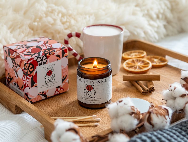 'naughty and nice' mulled wine candle