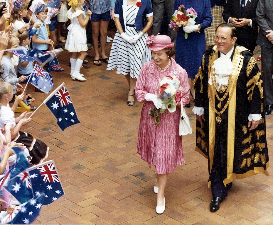 The Queen in Brisbane in 1982 with children all around