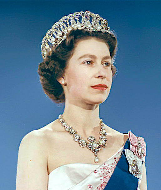 Queen Elizabeth II the education of a modern leader in training