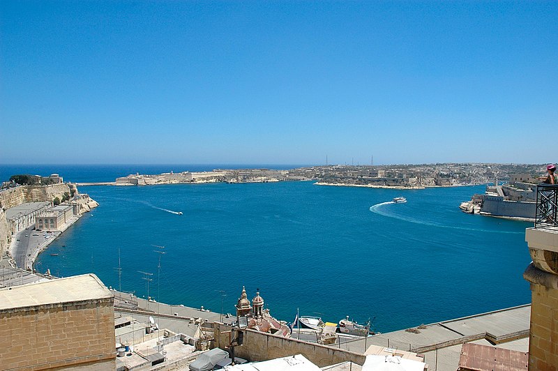 the sea in malta