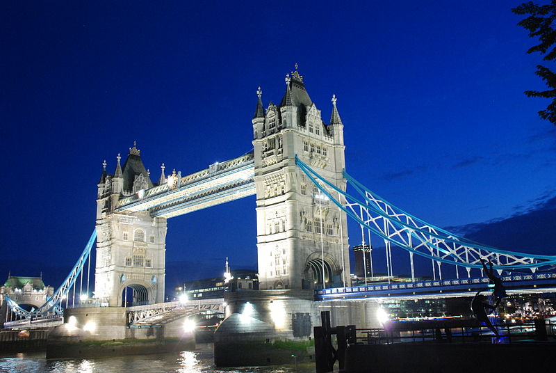 tower bridge at night