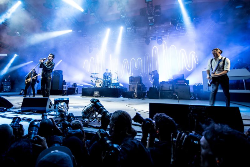 Arctic Monkeys announce UK and Ireland stadium tour