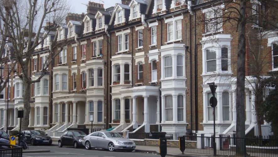 Hongkongers in the UK frustrated by London rent prices