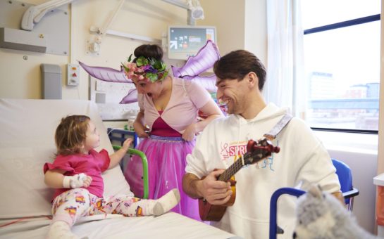 Spread a Smile Entertainers visiting child in hospital