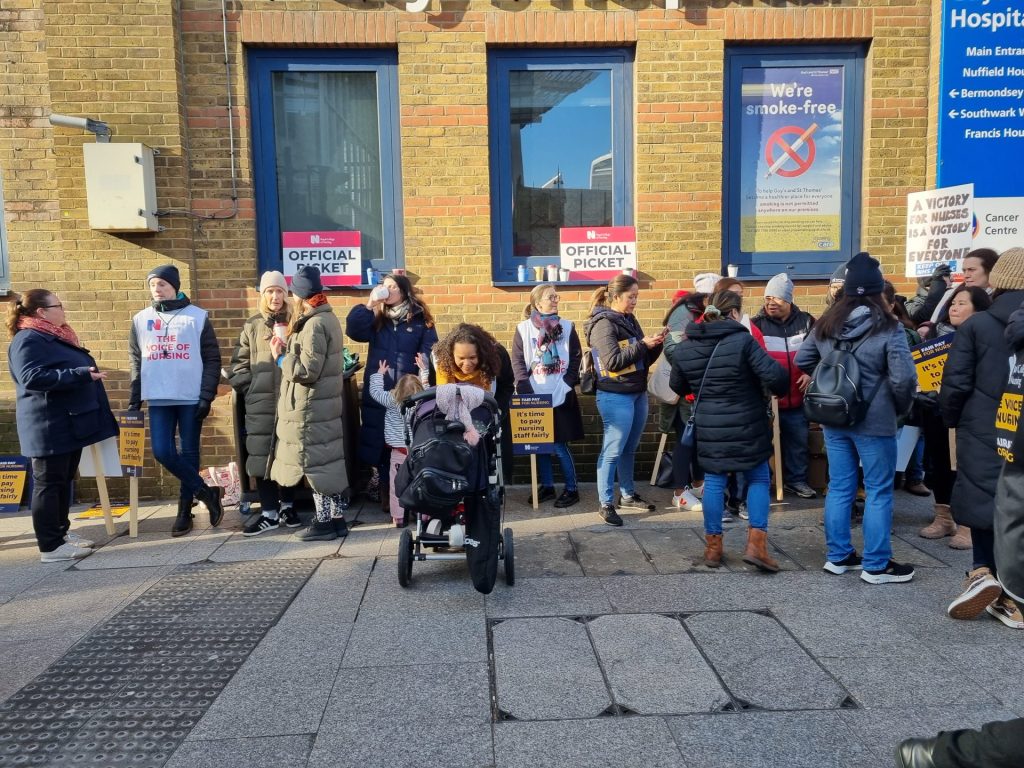 RCN Picket Line outside of Guy's Hospital