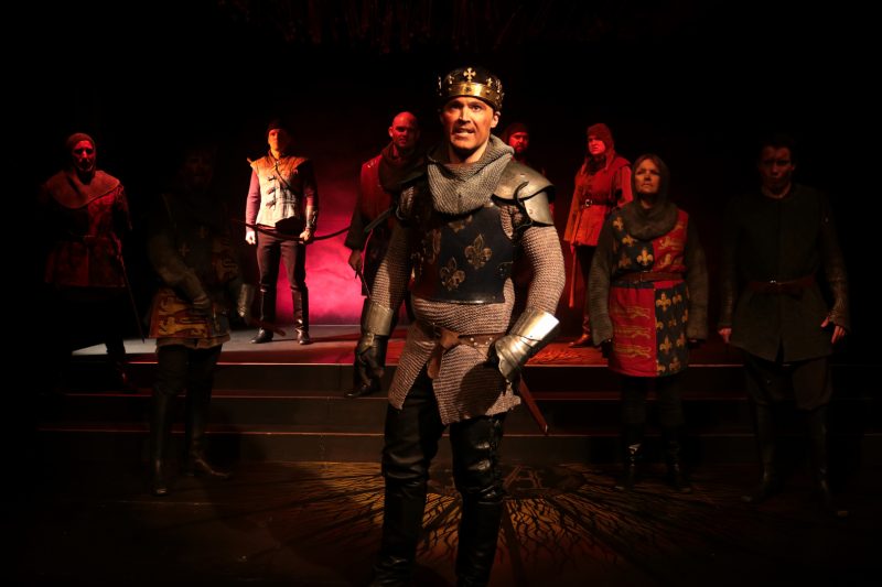 Henry V review an enthralling study on war