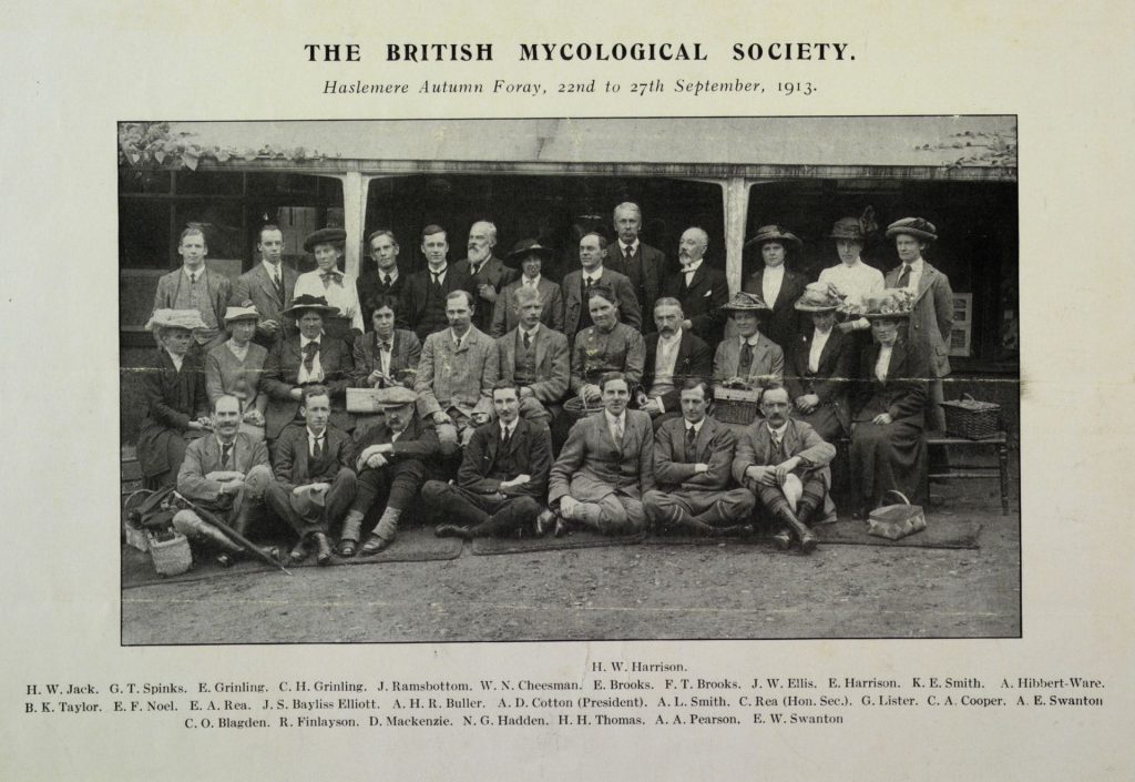 A black and white picture of the British Mycological Society in 1913