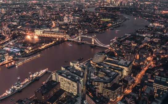 The City of London Corporation has signed a pledge to dim the city’s lights to tackle light pollution.