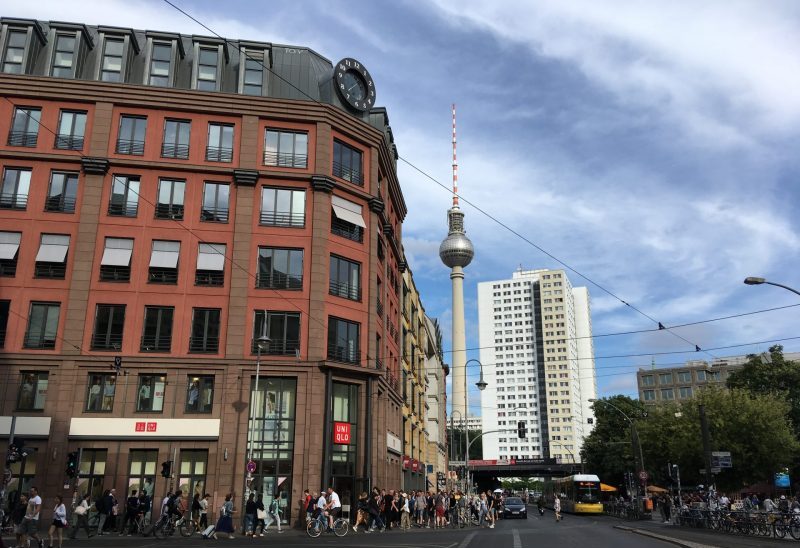 Die Regierung will dem Rückgang beim Erlernen der deutschen Sprache entgegenwirken