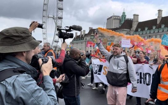 NEU protesters march on parliament to demand better pay