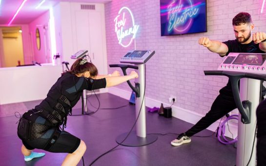 Two people working out at Feel Electric