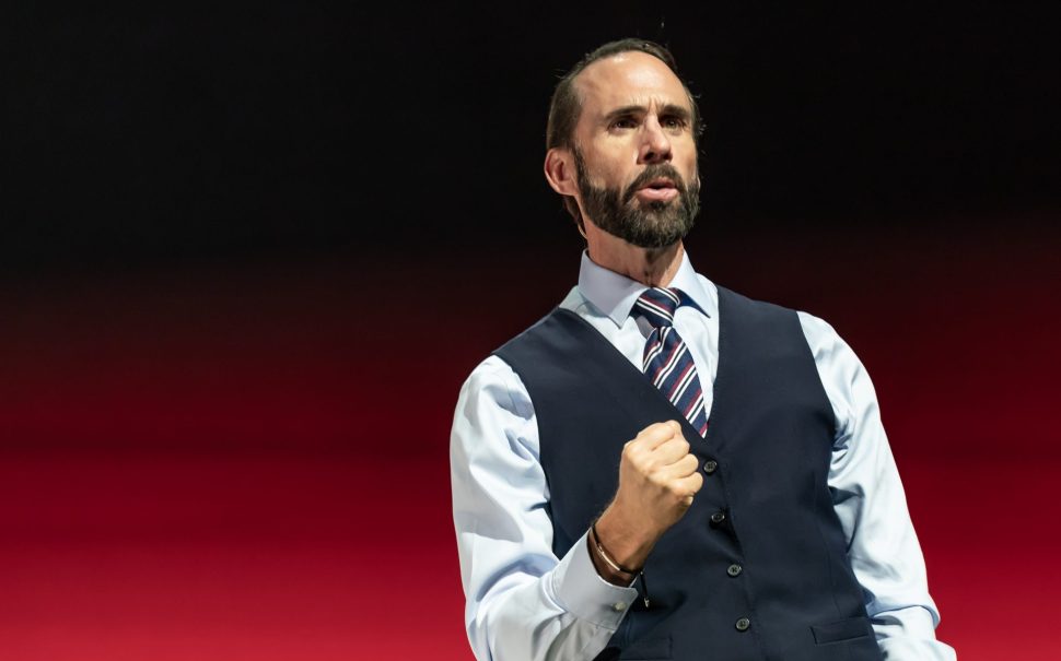 Joseph Fiennes as Gareth Southgate