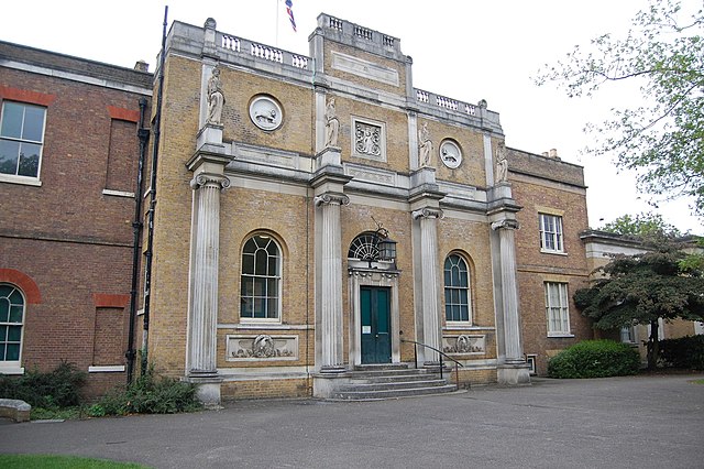 Exterior of Pitzhanger Manor & Gallery, a nineteenth-century mansion currently a Grade I listed building.