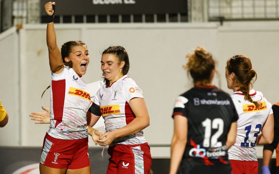 Katie Shillaker celebrates a try with her teammates