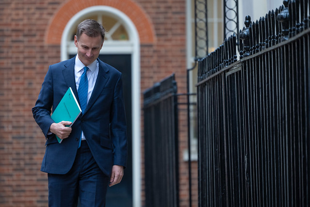 Jeremy Hunt leaving number 11 Downing Street with his Autumn Statement