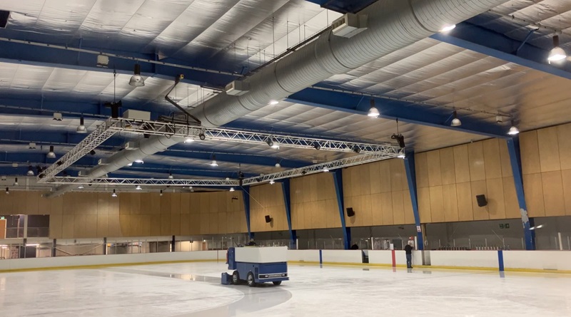 Image of Zamboni cleaning the ice at the Streatham Ice and Leisure centre