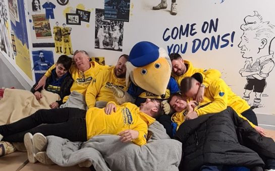 Dons Local Action Group volunteers taking part in the 'Big Sleep Out'