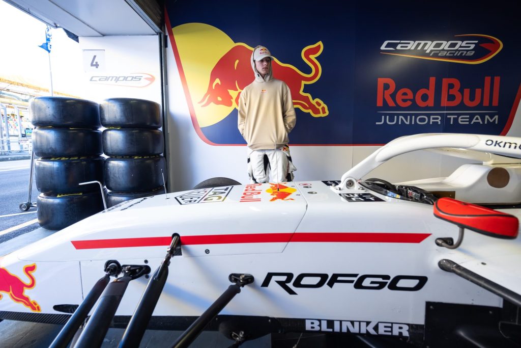 Goethe in the Campos Garage with Red Bull Junior team in the background, ahead of the formula 3 Macau GP.