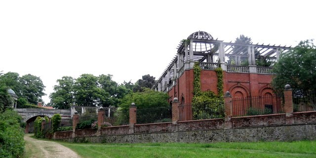 Hill Garden and Pergola in Hamstead Heath