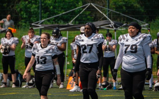 London Warriors team captains walking out for the coin toss