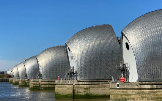 A picture of the Thames Bridge